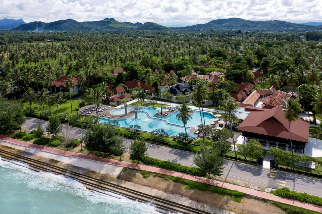 Wyndham Hua Hin Pranburi Resort & Villas Ban Pak Nam Pran Exteriör bild